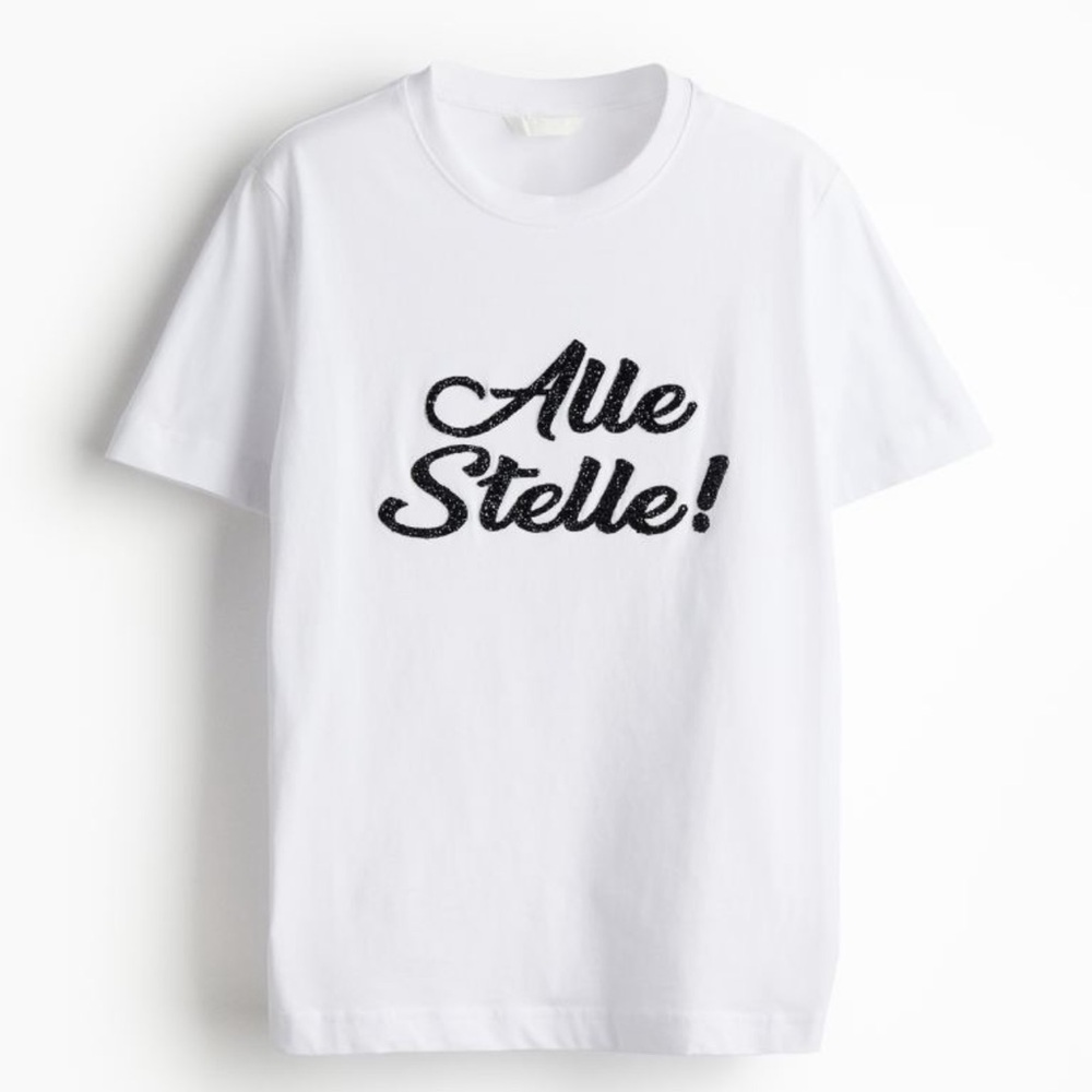 H&M graphic tshirt